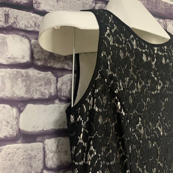 Karen Kane Black Lace Sleeveless Dress Size Small - Picture 5 of 11